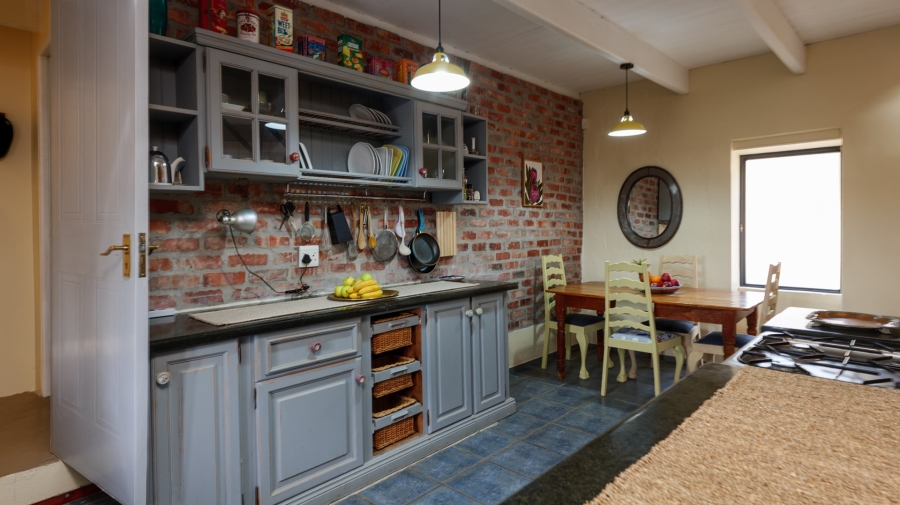 3 Bedroom Property for Sale in Napier Western Cape